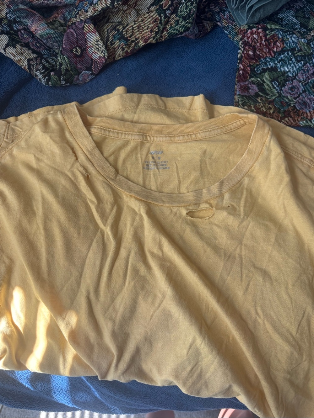 Classic aerie Crew Neck T-Shirt oversized in Pale Yellow
